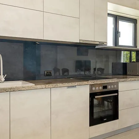Spacious 2br Near Sea Garden & By Flat Manаger * Várna
