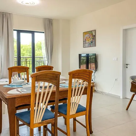 Spacious 2br Near Sea Garden & By Flat Manаger Apartman Várna