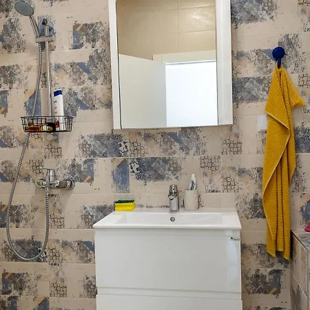 Apartman Spacious 2br Near Sea Garden & By Flat Manаger
